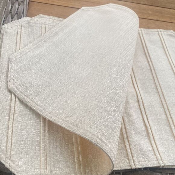 World Market Cream Textured Placemat (4) - Picture 4 of 5